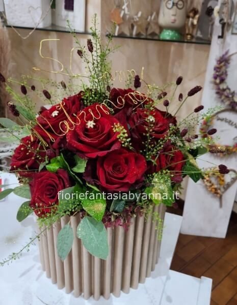 Flower box , datemi un colore ed io la realizzerò e biglietto auguri